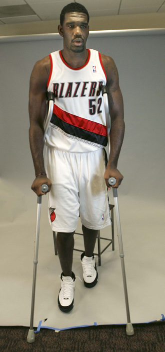 what is greg oden doing now